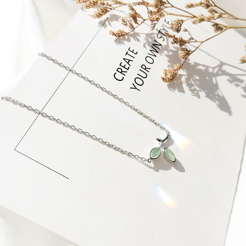 Small Fresh Leaf Bracelet Women'S Day Simple Opal Young Leaves Personalized Jewelry Mori Student Girlfriend Gift