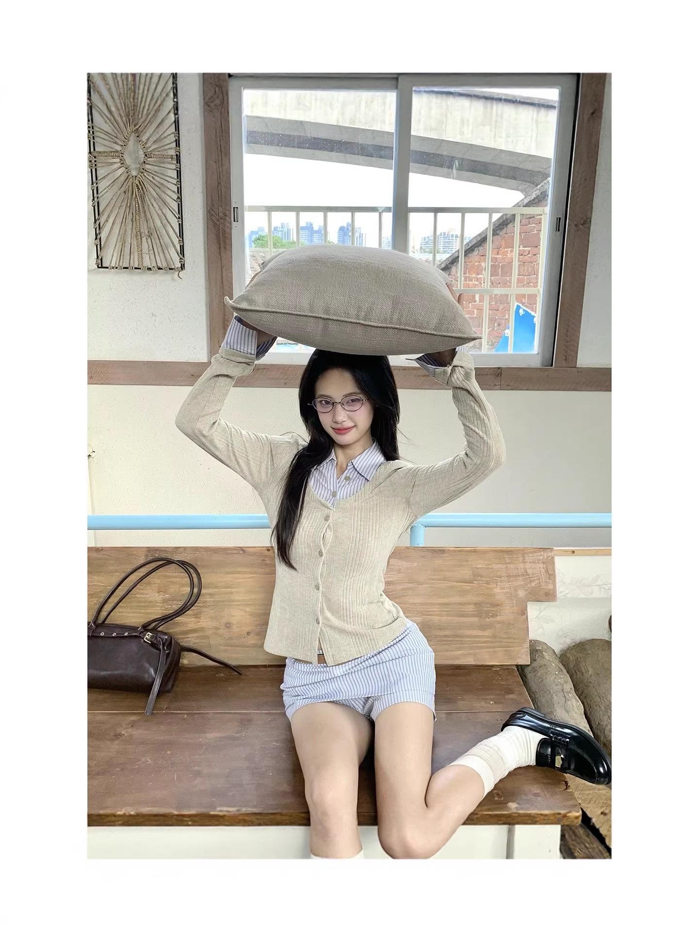 Korean Style Slimming Autumn Two-Piece Set: Long-Sleeved Faux Two-Piece Shirt & Skirt for Women S