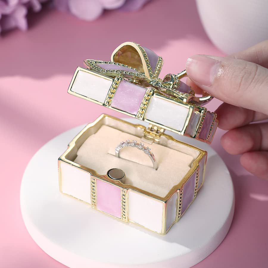 <Gift box (various colors)> Pierce ex310 (lavender)