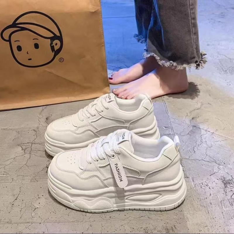 2025 Spring New Little White Shoes Women's Spring and Summer Sports Versatile Dad Shoes Casual Heightening Board Shoes Super Fire Panda