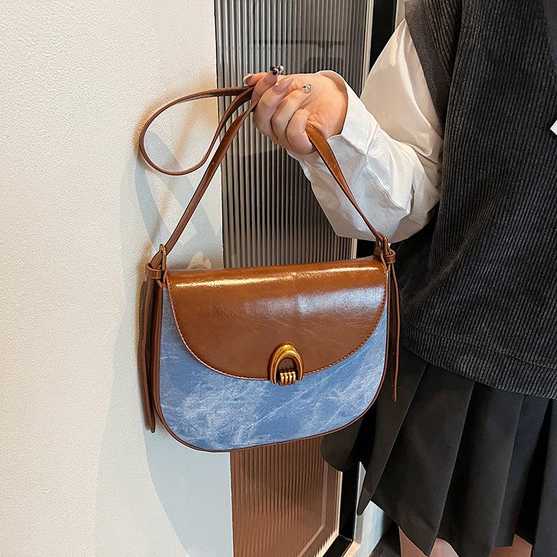 Retro bag women's 2025 new fashion shoulder bag niche design underarm bag women's high-end messenger saddle bag