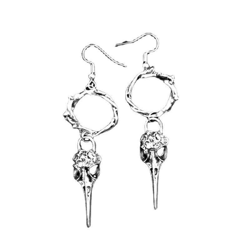 European American Hollow Skull Crow Head Retro Alloy Earrings Accessories