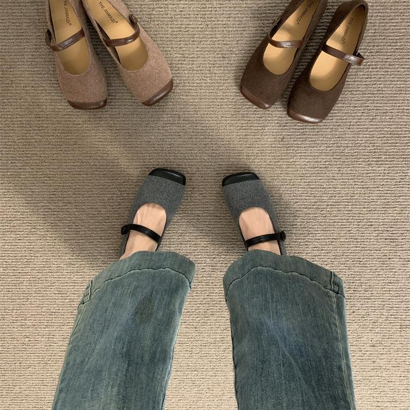 Retro late evening wind versatile Mary Jane shoes 2025 autumn new square head Korean version flat-bottomed small fragrant wind shallow mouth sin