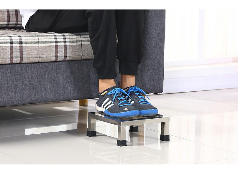 Nerezový víceúčelový regál a zvýšená spodní skříňka