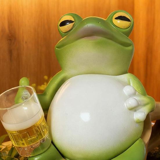 Trinkender Frosch Figur Nachtlicht Sitzend auf Tasse Frosch Dekorative Lampe Harz Statue Figur Heim Büro Schlafzimmer Schreibtisch Ornament