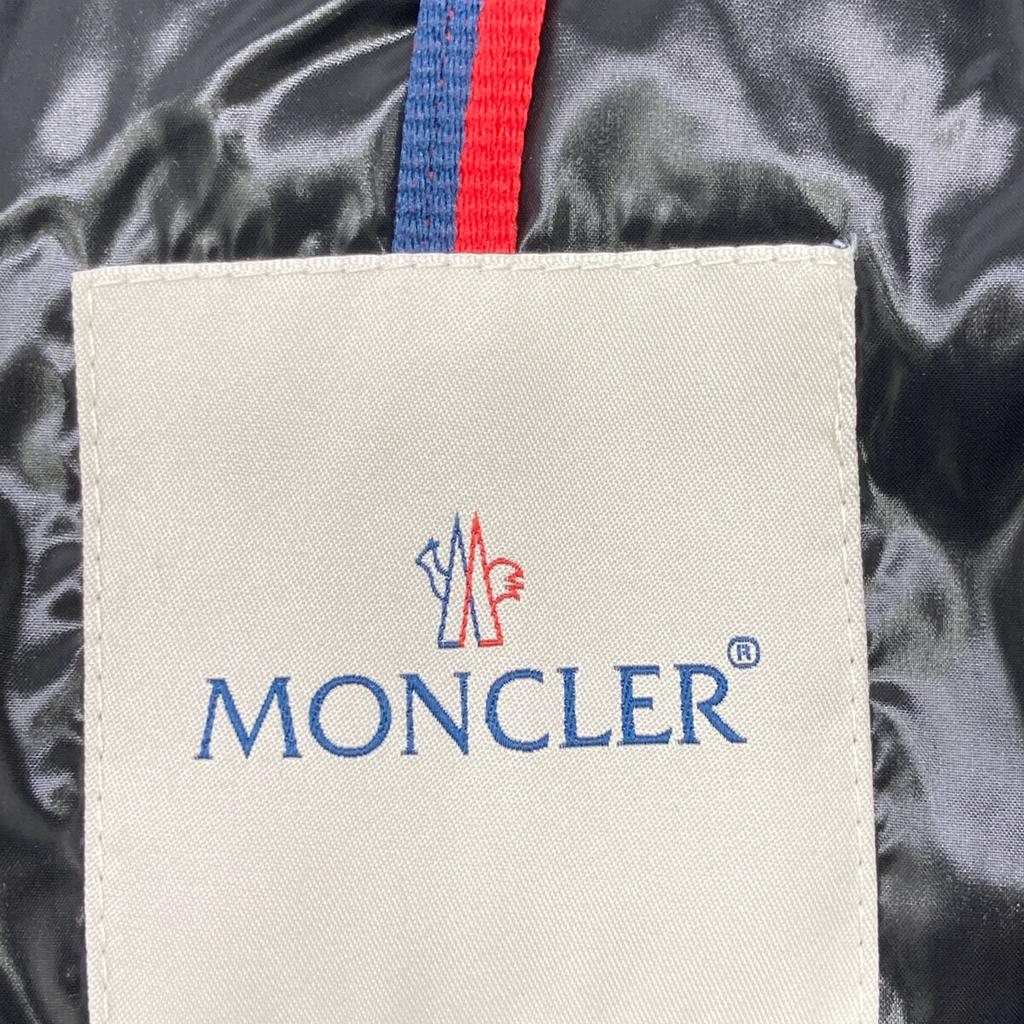MONCLER BADY Black Hooded Short Down Jacket Jacket OO blackUsed