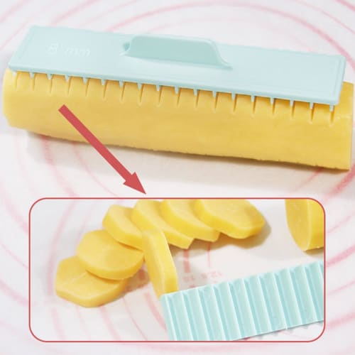 Gevrkjenp Roll Cake Cutting Tool, Cutting Scale - 8 Pieces Cake Roll Divider, Safe Clear Scale for Accurate Dough Thickness, Cookie Dough Tool for Cut