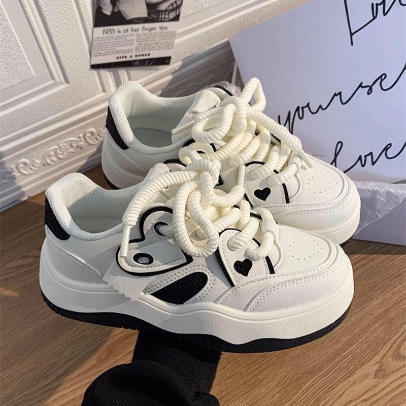 Thick soles increase ins tide year new niche bread leisure sports board shoes ins style