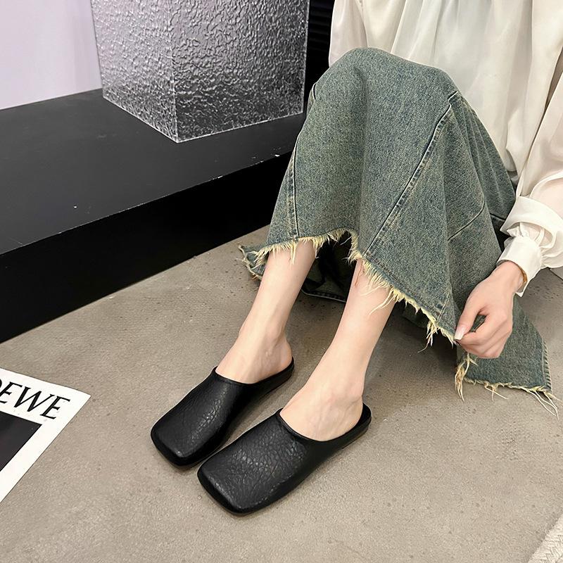 Baotou Half Slippers Lazy Black Korean Version Shoes Spring One Pedal New 2025 Retro Loafer Single Shoes Women