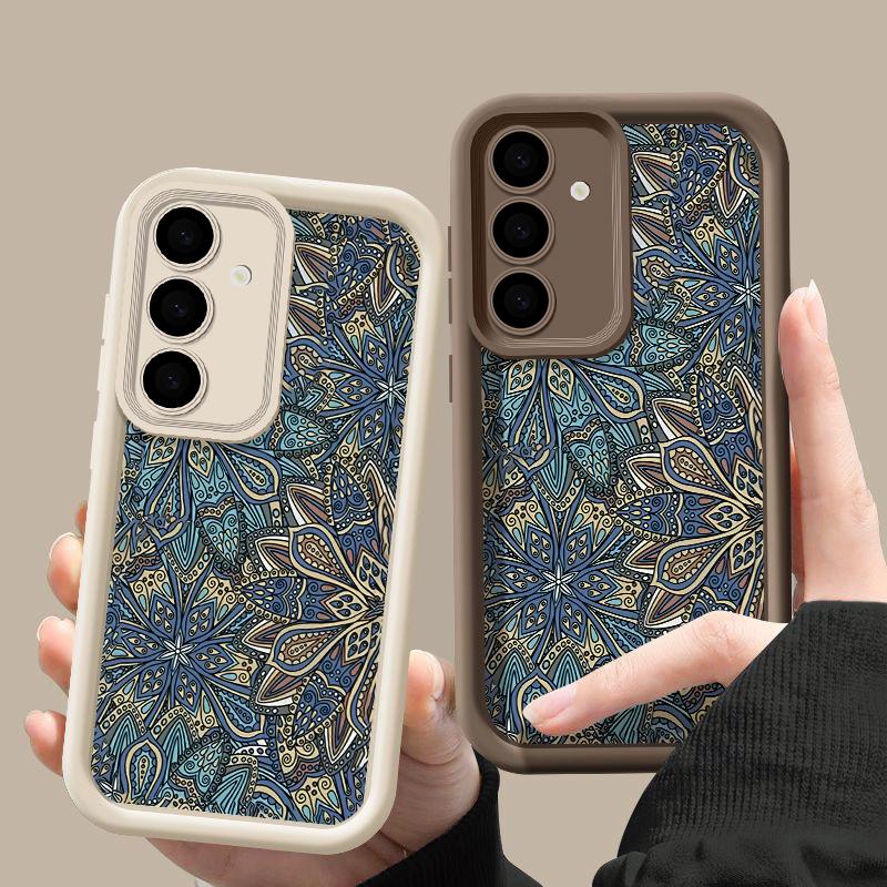 Винтажный чехол для телефона с синим узором для Samsung S24 S23 Ultra S22 Plus S21 A55 — фото 8