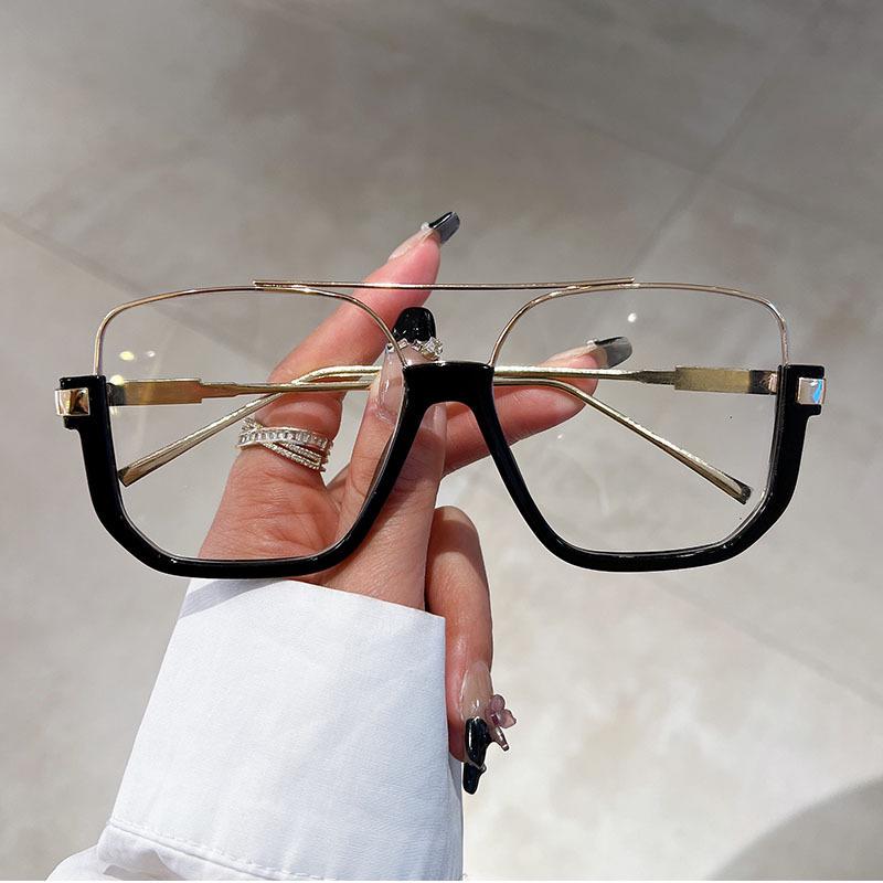 TY822 Korean Style Anti-Glare Half-Frame Sunglasses for Trendy Street Style Look