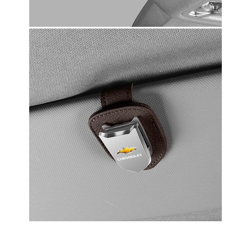 Auto Sun Visor Glasses Box Sunglasses Clip Card Ticket Holder Stand For Chevrolet Cruz Mai Rui Bao Cobalt Impala Onix Pioneer Explorer Bolt EUV Tahoe