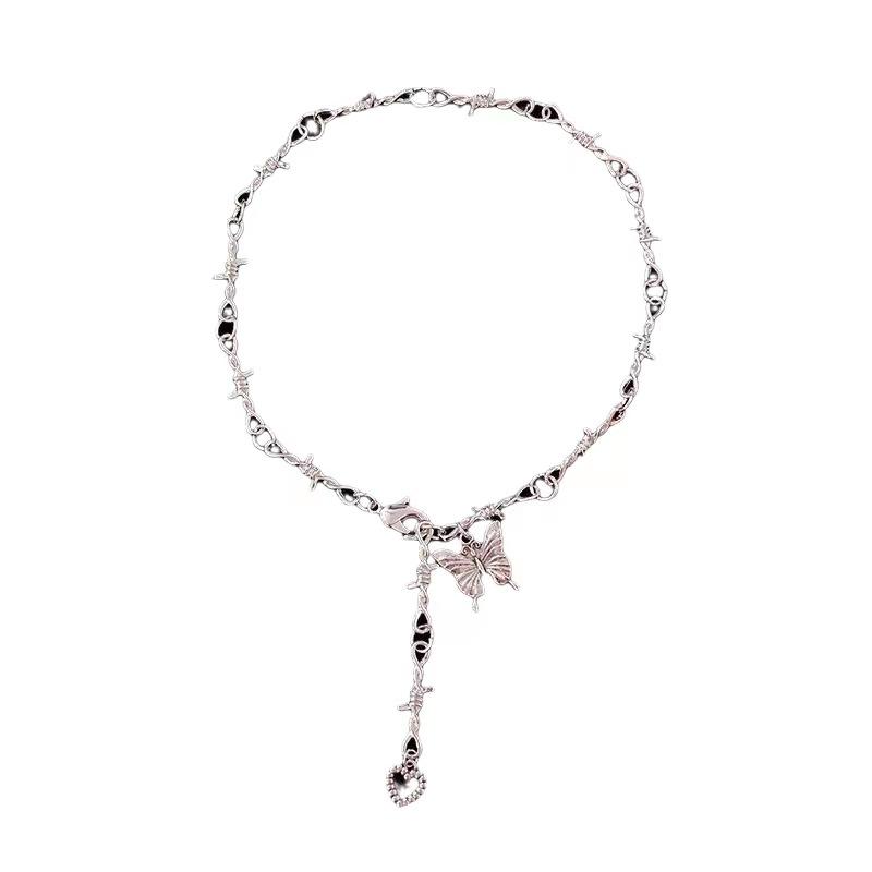 

Butterfly Necklace Year Senior Design Sense Spice Girl Collarbone Chain Internet celebrity Blaster Girlfriend Necklace