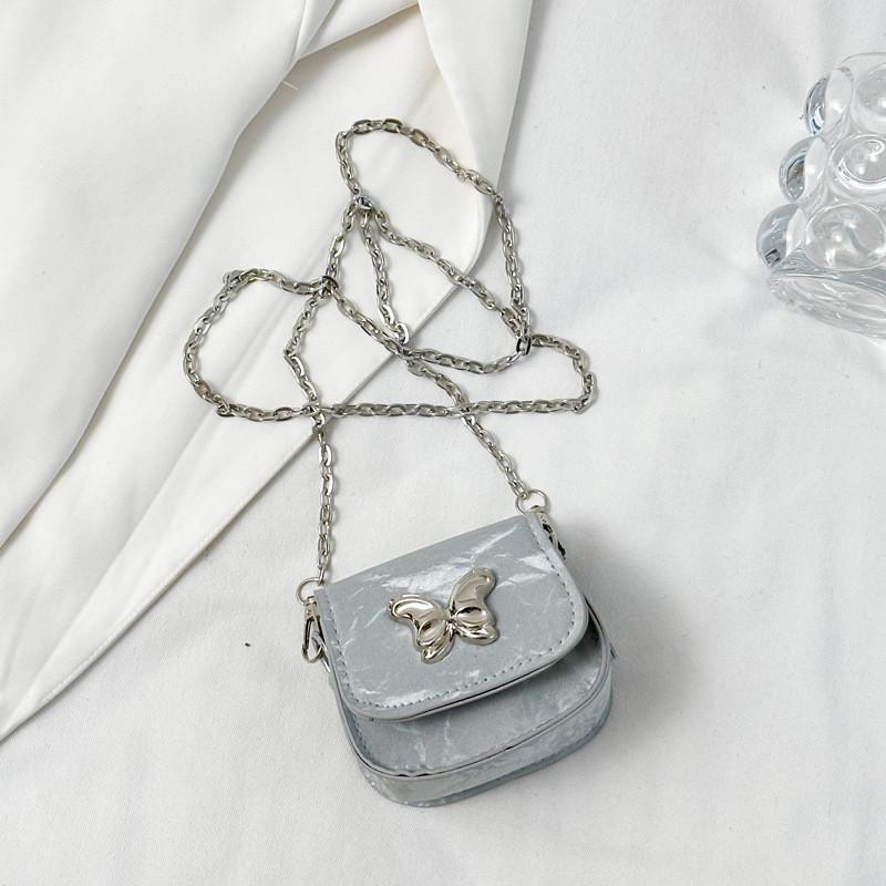 Stylish Black Chain Crossbody Bag For Women Ideal For Casual Summer Outfits