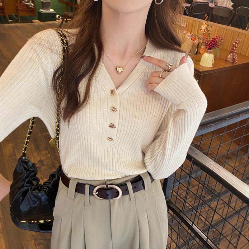 Ji Slim-fit Short Long Sleeve Bottom Knitted Sweater Top Design Sense Neck Hollow V-Neck Sweater Women's Inner Wear