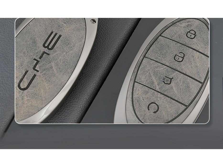 BYD Yangwang U8/U9 Premium Metallschlüsselhülle mit Schnalle