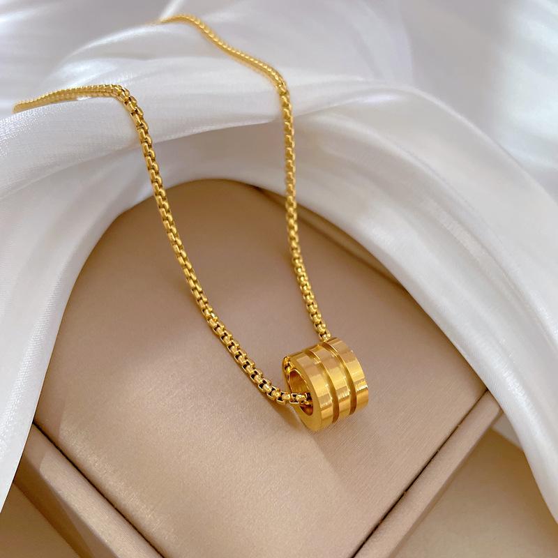 Three-Ring Small Waist Personality Minimalist Wind Stove Real Gold Necklace Female Collarbone Chain