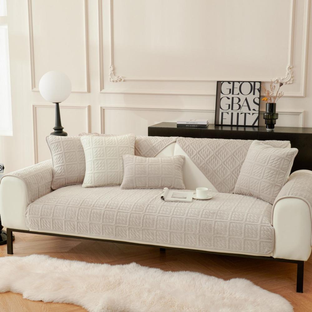 

Soft Flannel Sofa Protector Cover Non Slip Universal for All Seasons 2024 New Couch Pad Blanket 70*70cm