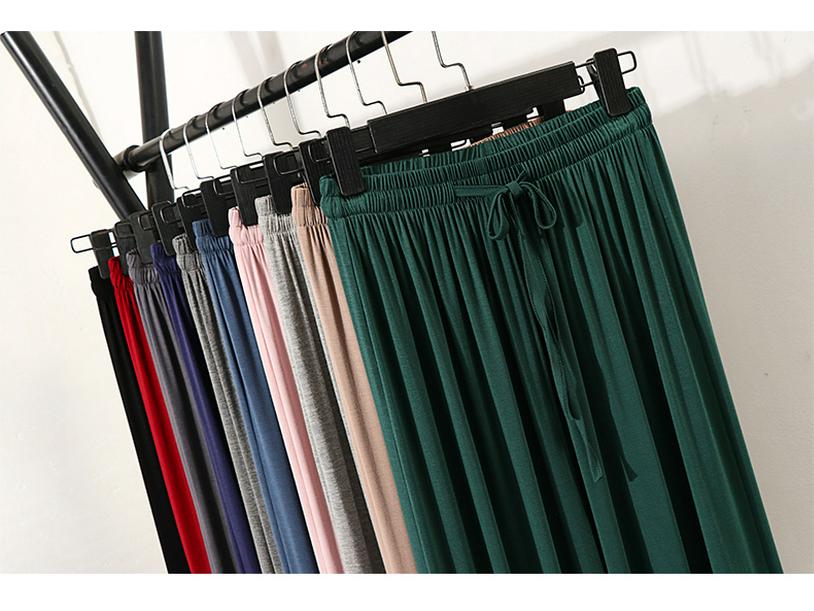 Pantalon large taille haute en soie glacée pour femme