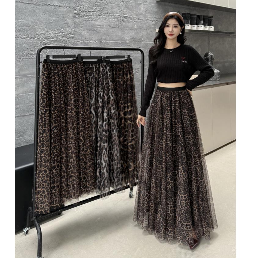 Women's High-Waisted Leopard Print A-Line Skirt with Full Hem