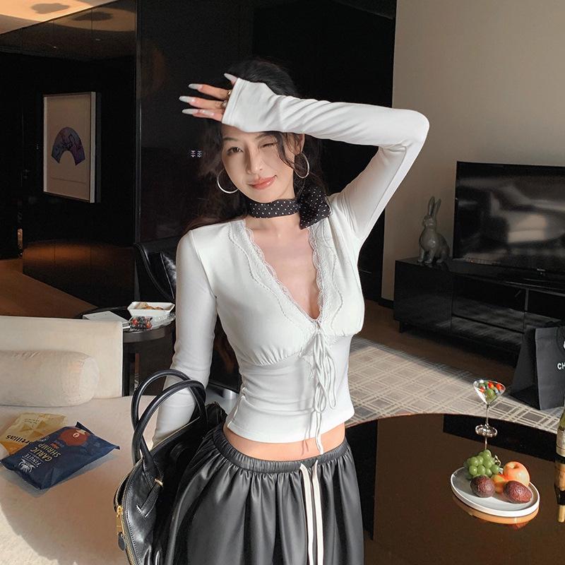 Women's Purple V-Neck Lace Splicing Long-Sleeve Slim Top - Stunning Early Autumn Fashion