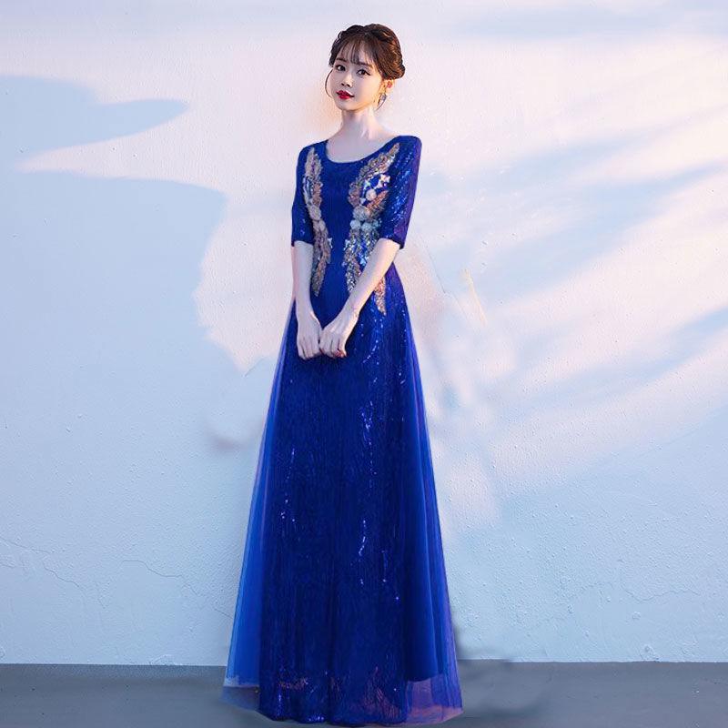 Długa Chińska Sukienka do Tańca i Chóru Damska