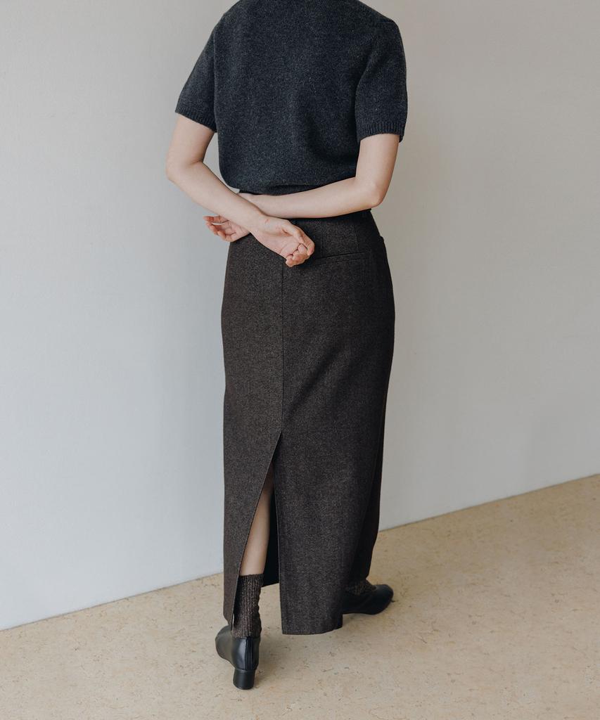 Beullaengkeulumumeon Sovereign Wool Skirt_Choco Twill