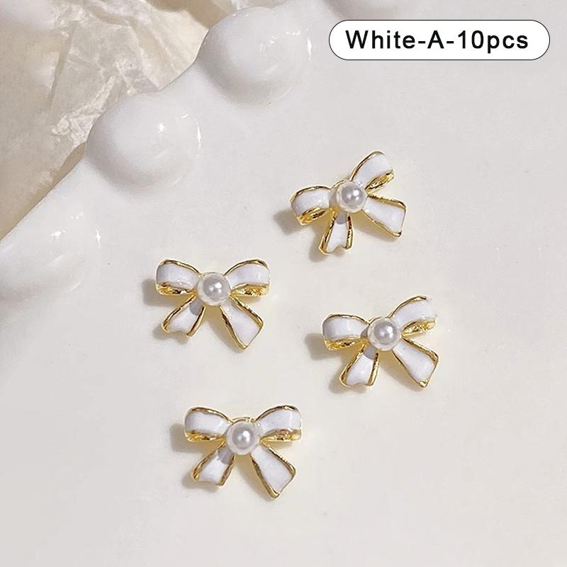 

10 шт. винтажные простые мини-подвески в виде галстука-бабочки, классические черные, белые, жемчужные, инкрустированные бантом, сплав, дизайн ногтей, стразы, декор для маникюрного салона A