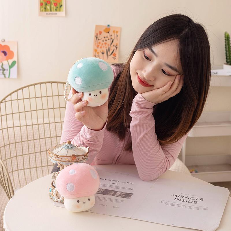 Přívěsek na klíče Plyšová hračka Houba s hlavou deštníku Přívěsek na batoh Mobilní telefon Podle kreativní hračky ze sušených hub