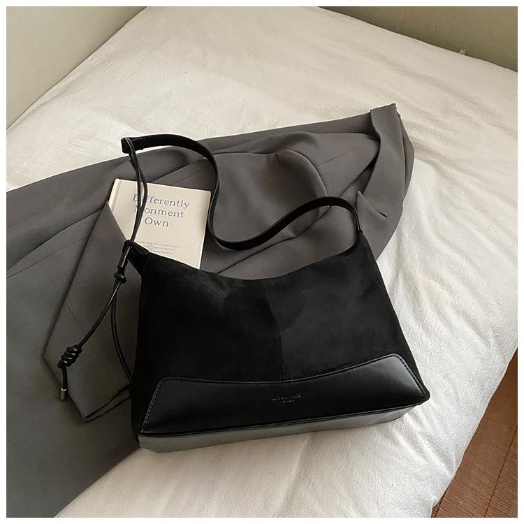 Niche Retro Bag Women's Autumn New Korean Version Fashion Armpit Bag Fashionable Large-capacity Shoulder Bag