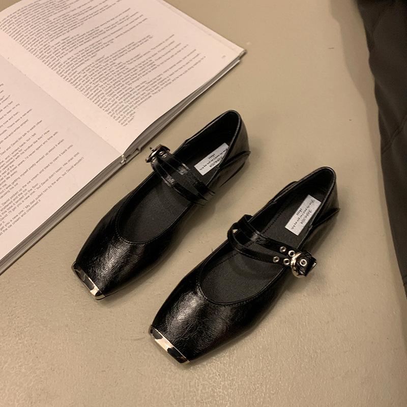 Metal Square Head Shallow Mouth Single Shoes Women's 2025 Spring New Retro One-word Belt Mary Jane Soft-soled Small Leather Shoes