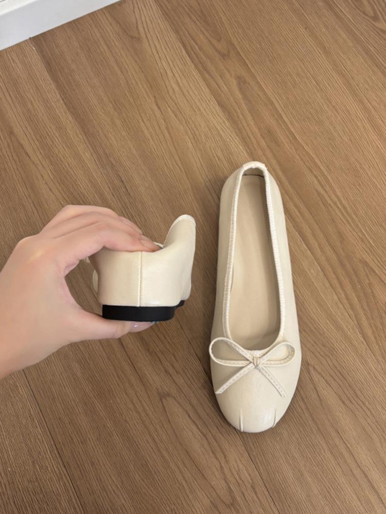 

Sheepskin version~ Genuine leather French small inner height increase shallow mouth single shoes women s gentle one-pedal ballet shoes grandma shoes 40
