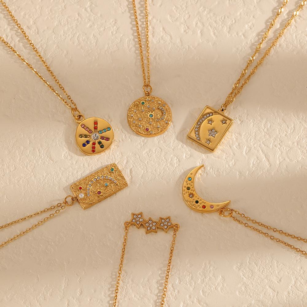 Fashion Style Diamond Star Moon Pendant Gold Plated Necklace Women's Fashion Diamond Stainless Steel Jewelry