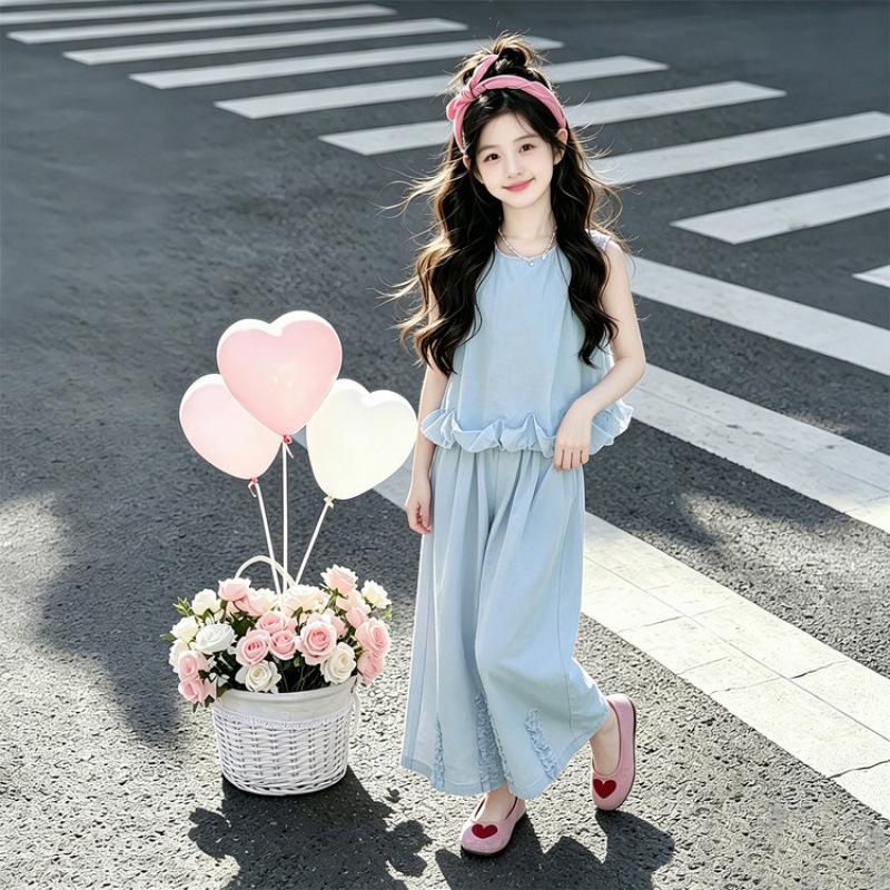 2026 Girls' Lace Vest & Wide-Leg Pants Two-Piece Summer Set - Korean Style