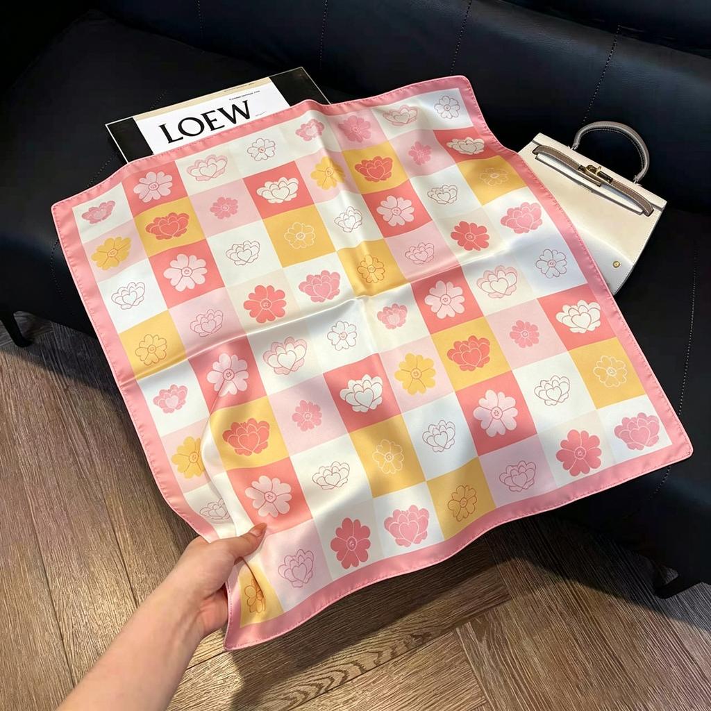 May Kaji Cashew Flower Square Scarf Retro Men's Silk Scarf Buckle British Style Scarf Men's Paisley Pattern Small Scarf Women