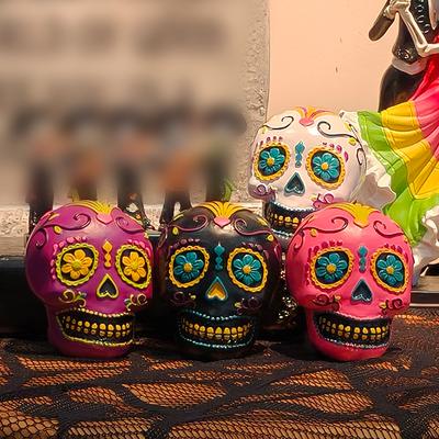 Day of the Dead Resin Painted Skull Head Statue Creative Decorative Ornament for Festive Commemorative Statue