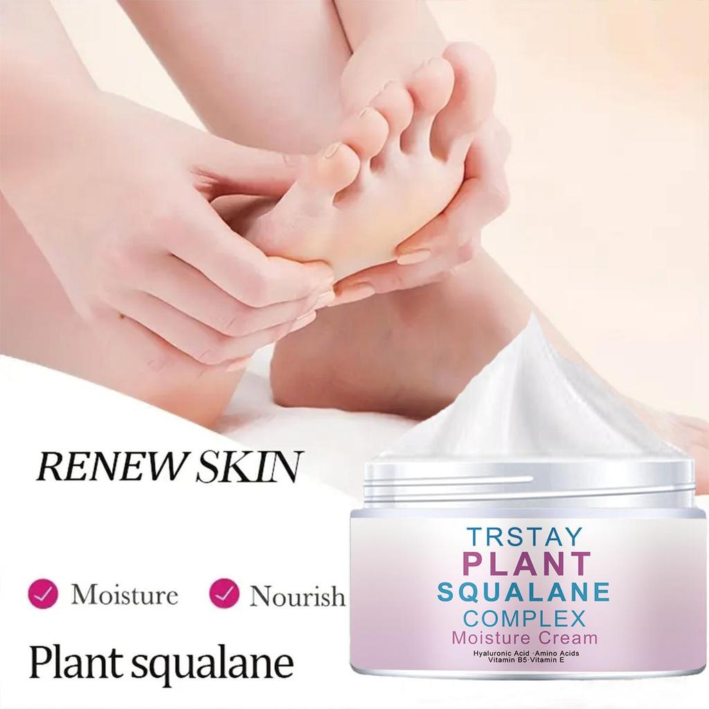 Die Haut ist weiß, mit Feuchtigkeit versorgt und genährt, Faltenreduzierungscreme, sanft und nicht reizend, strafft die Haut und hellt den Teint auf