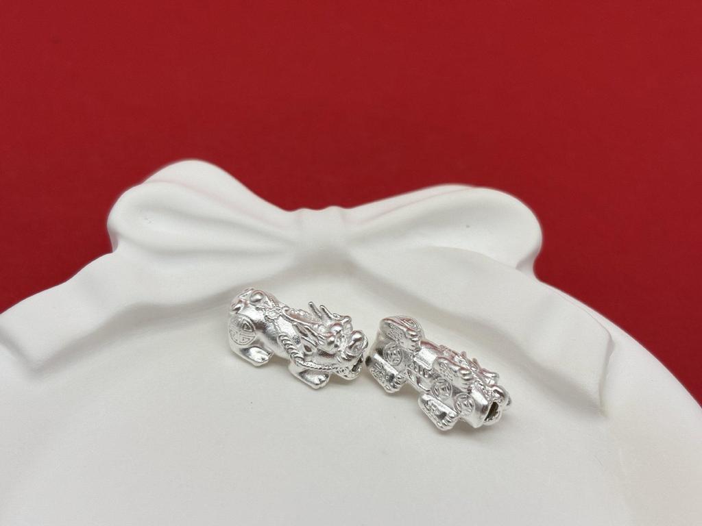 999 Sterling Silver Pixiu Wealth-Attracting Beaded Bracelet