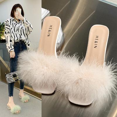 Pantoufles Femme Été Nouvelles Sandales à Talons Épais Poilues Dames Mode Confortable Pantoufles d'Extérieur Féminines Grande Taille Chaussures Décontractées