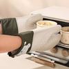 1PC Two-fingered Grey Bear Oven Mitts Kitchen Heat Resistant Gloves Thick Silicone Non-slip Heat Resistant Baking Mitts
