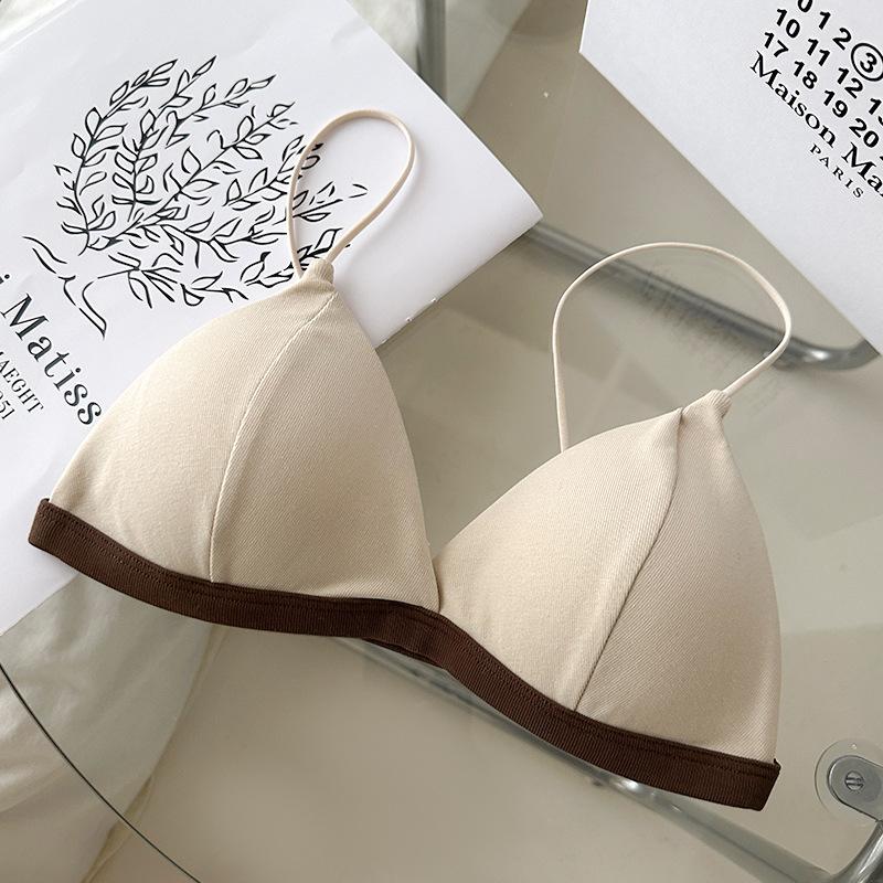 Contrast Trim Triangle Wireless Bra