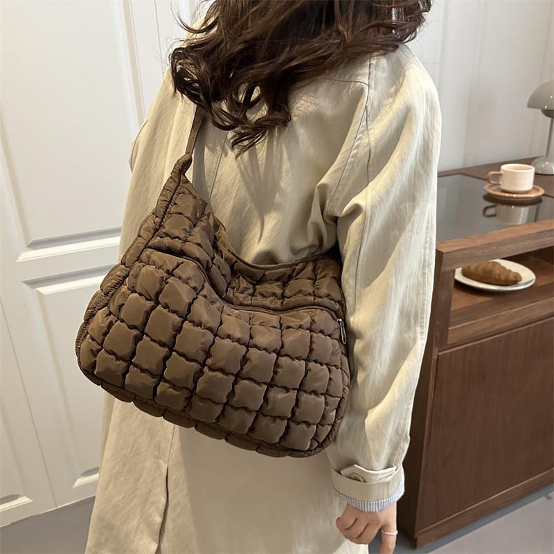 Street Style Large Tote Bag With Topzip Closure And Polyester Lining For Casual Daily Use
