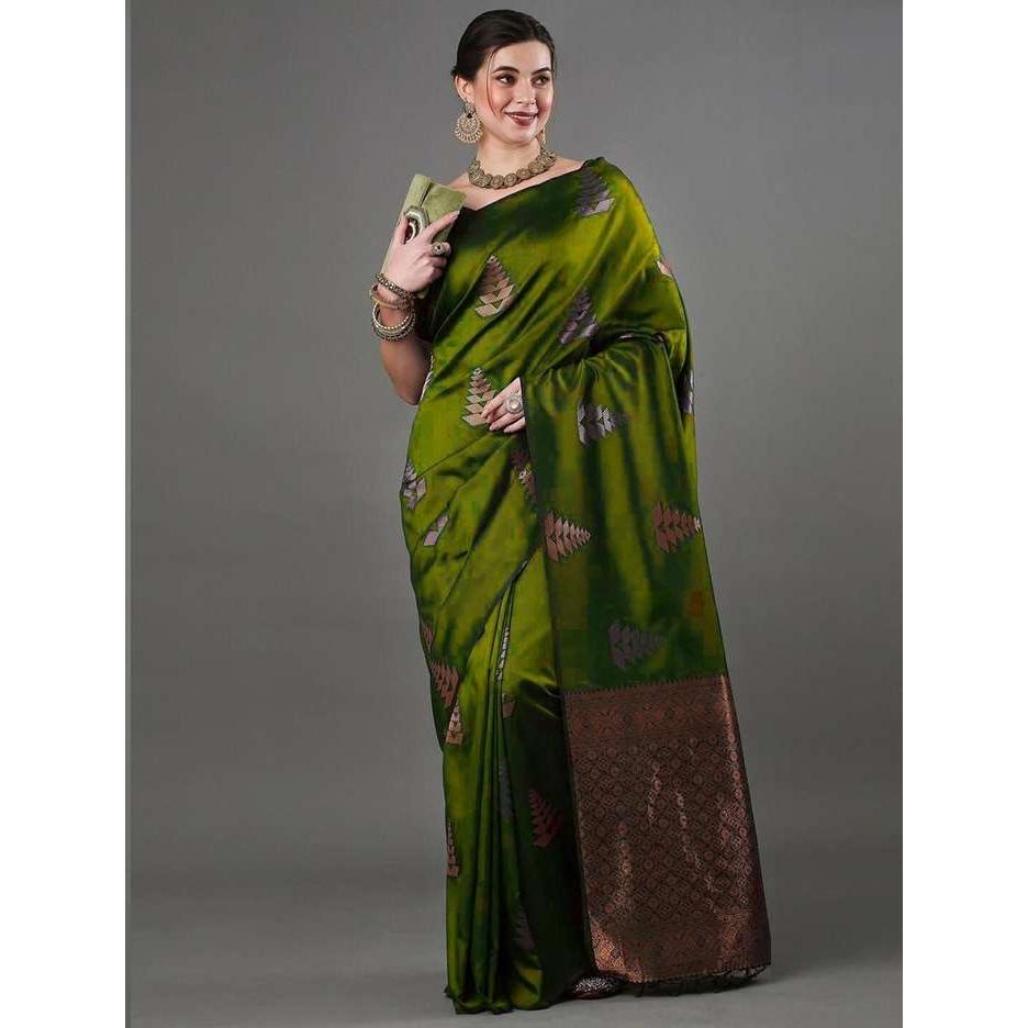 Beautiful Saree Is Elegantly Decorated with Gorgeous Solid Jacquard Weave That Gives a Perfect Look To the Outfit.