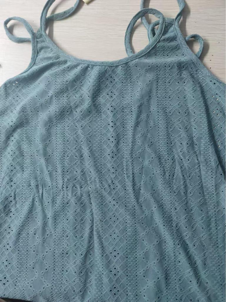 Women's Spaghetti Strap Sleeveless Tank Top - Loose Fit for Summer Vacation 2025