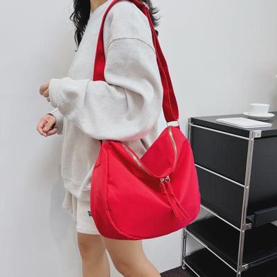 Bolsa de lona versátil de grande capacidade para bolinhos de massa feminina 2025: Bolsa casual de alta qualidade para deslocamento diário
