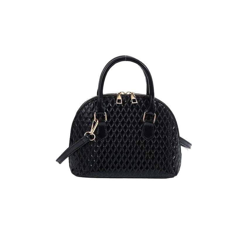 Retro crossbody bag with diamond grid hand carrying small shell square shoulder bag texture sweet color new fashion