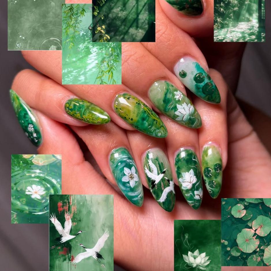 24PCS Aurora Dark Green Cat Eye Ins Nail Tips Silver French False Nails Simple Flower Wearable Fake Nails Art for Women Press On
