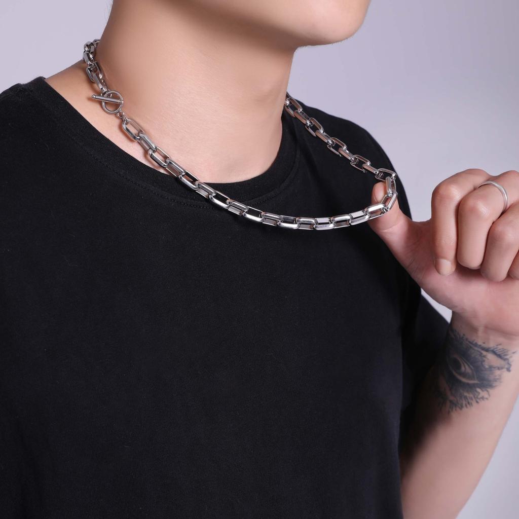 Cuban Necklace Men's High Street Splicing OT Buckle High Sense Accessories Hip Hop Versatile Coarse Clavicle Chain Men's and Women's Tide 2026