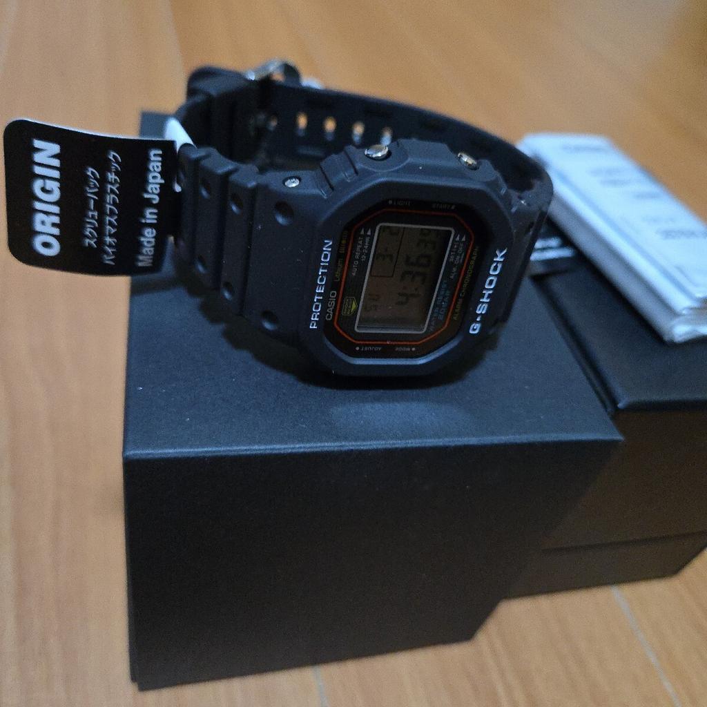 CASIO First Reissue Complete Set with One G-SHOCK DW-5000R-1AJR, Tags