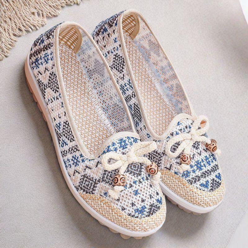 Summer Cloth Shoes for Women Non Slip Breathable Hollow Sandals Flat Bottomed Thin Wear-resistant